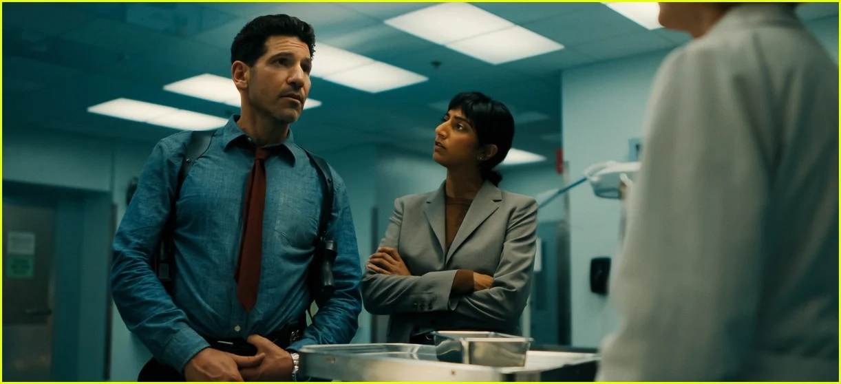 his-and-hers-netflix-first-look-04